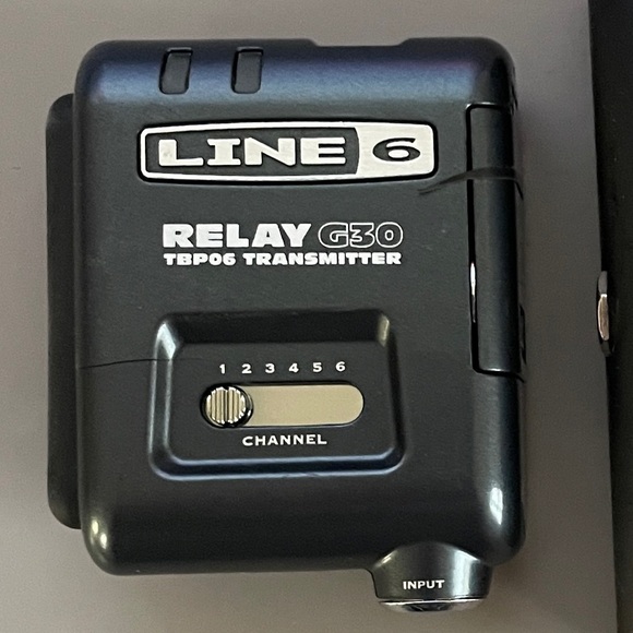 Line 6 Relay G30 Digital Wireless Guitar System - Picture 3 of 4